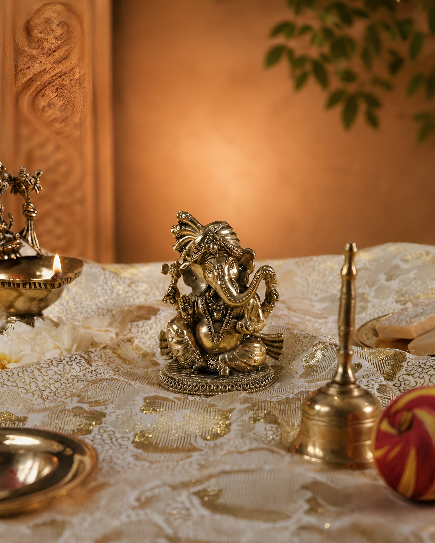 Ganesh Ji with Mukut Sitting