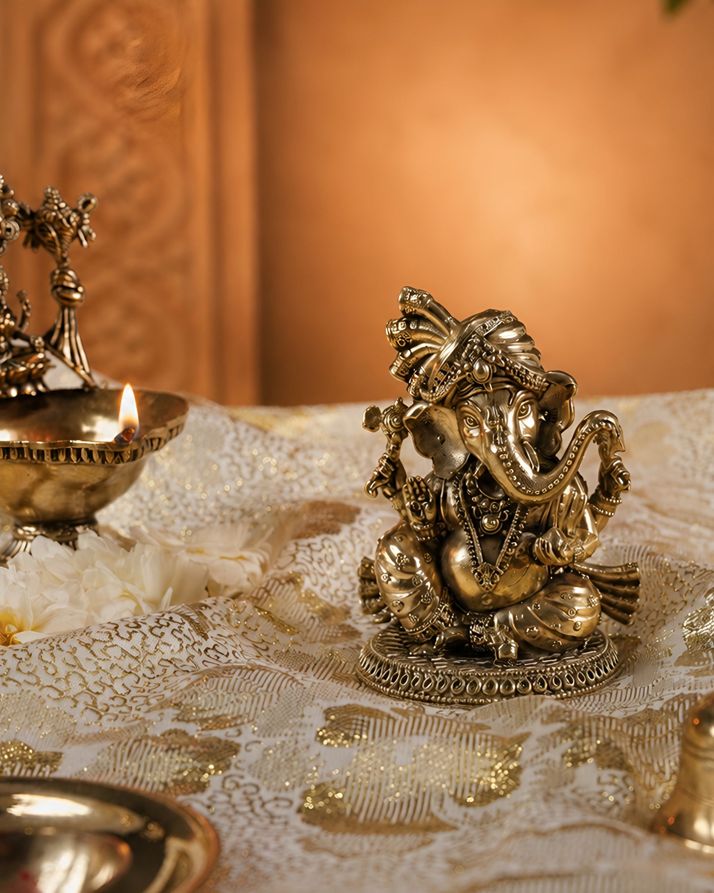 Ganesh Ji with Mukut Sitting